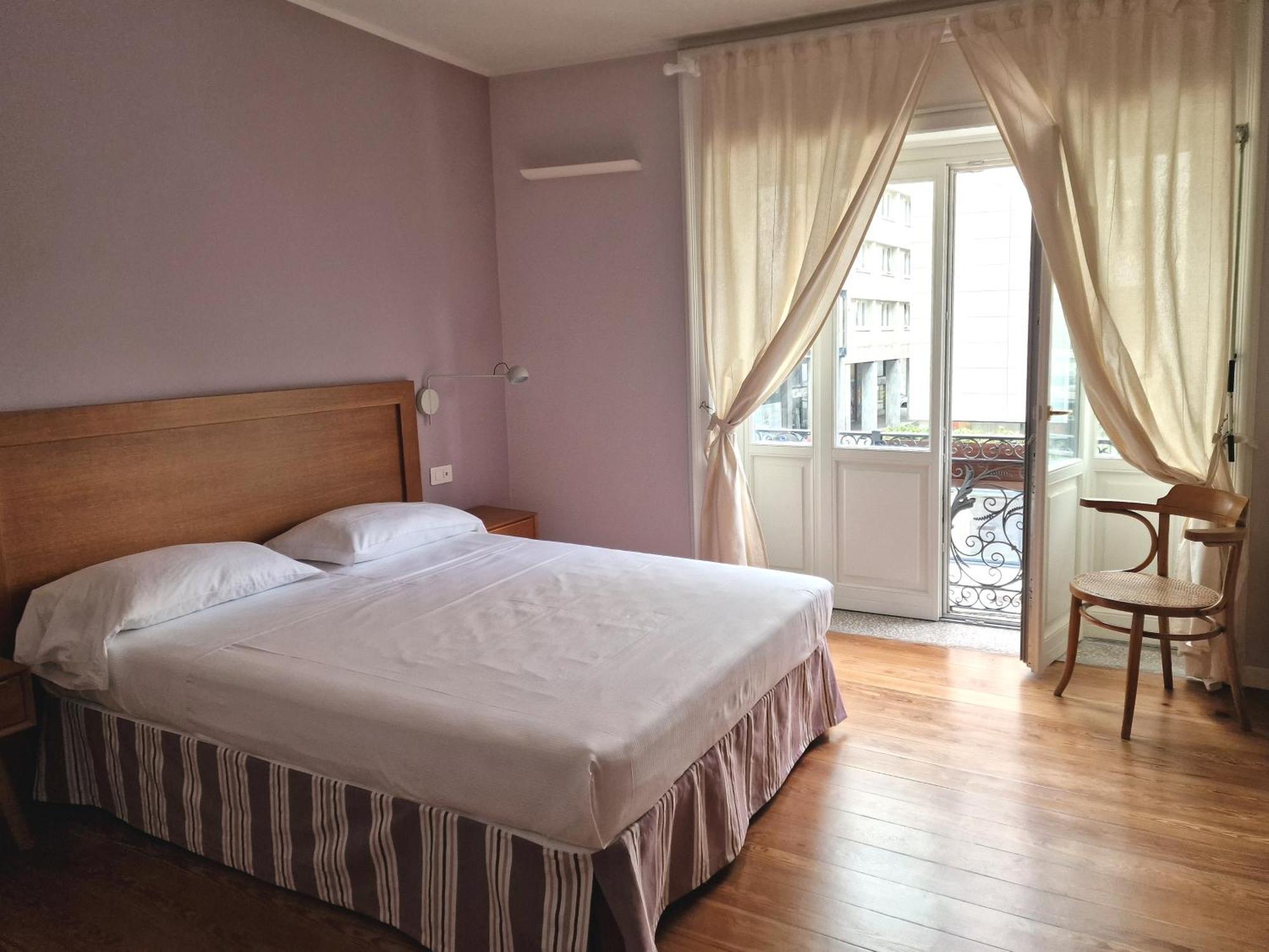 B&B Residenza Cavour Комо Экстерьер фото