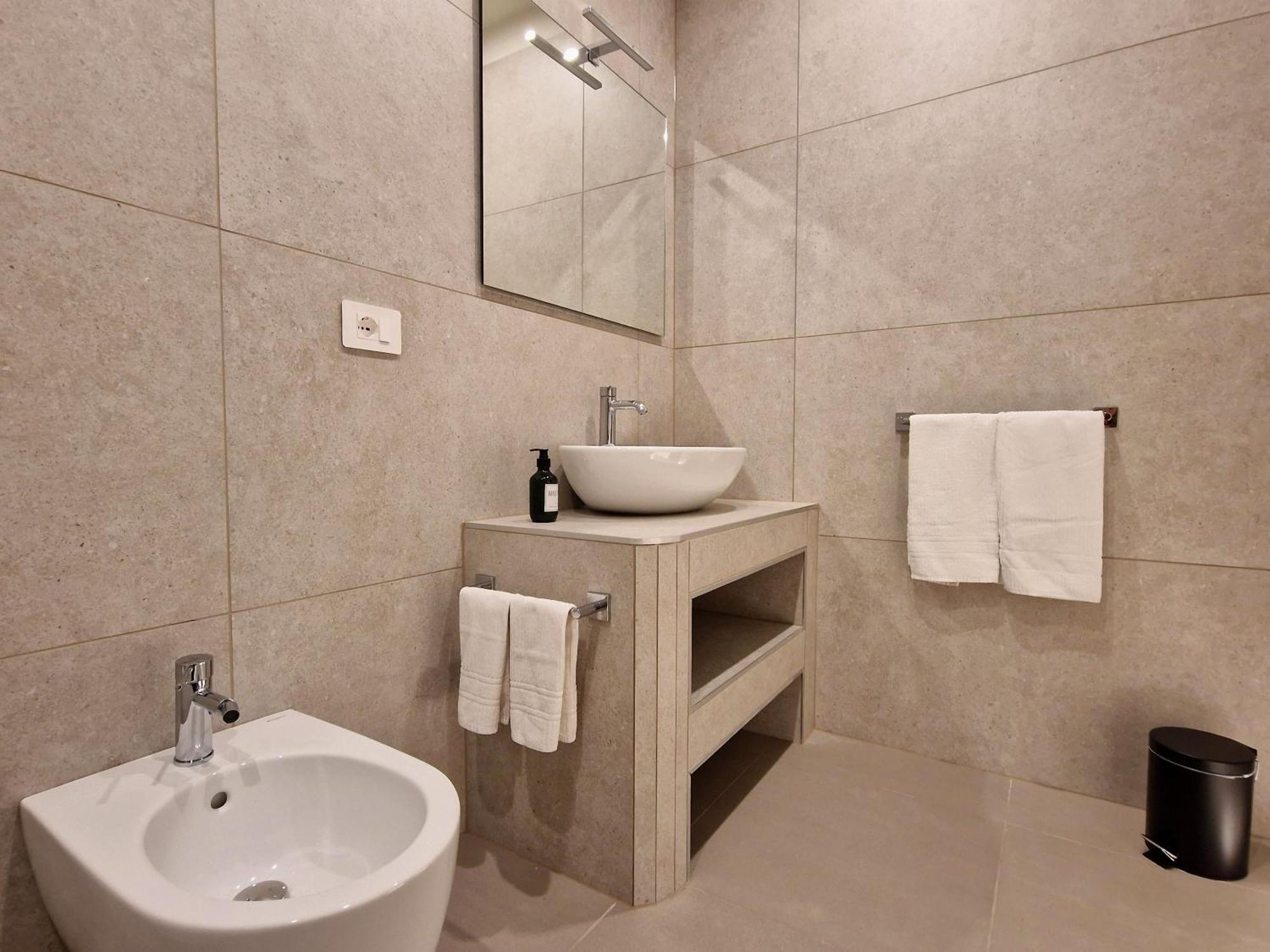 B&B Residenza Cavour Комо Экстерьер фото