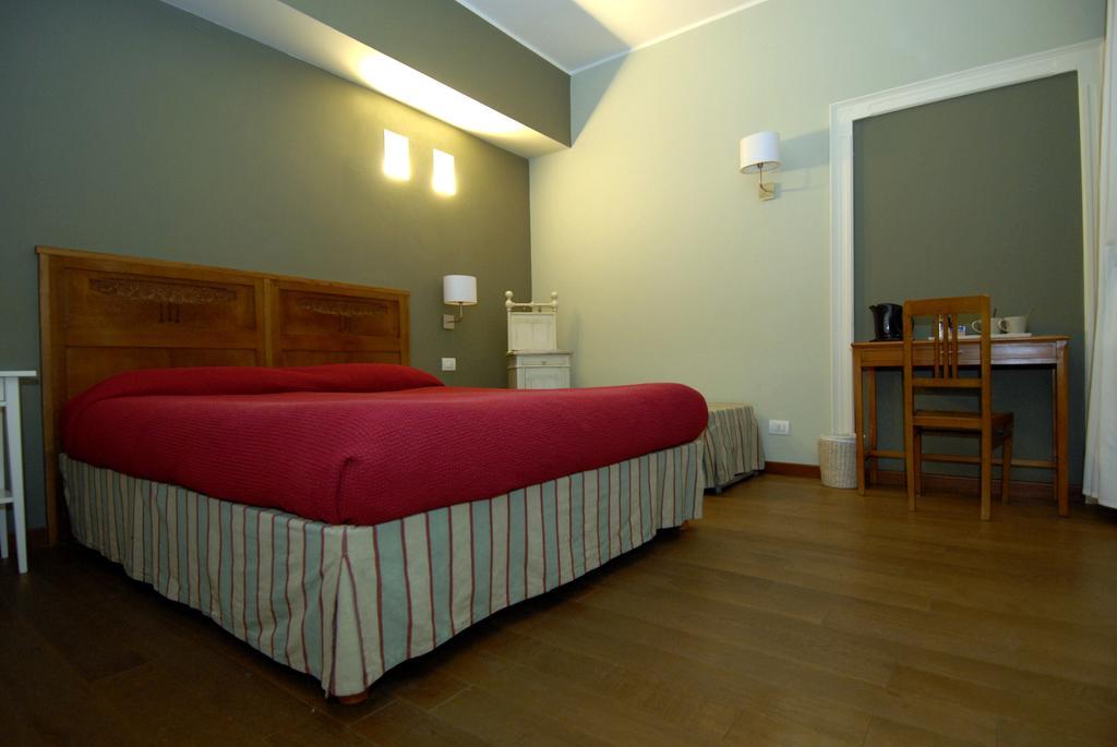 B&B Residenza Cavour Комо Экстерьер фото
